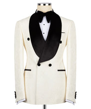 Load image into Gallery viewer, Cream Velvet Collar Tuxedo
