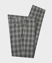 Load image into Gallery viewer, Gray Plaid Double Breasted Suit