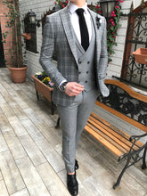 Load image into Gallery viewer, Gray Plaid Suit - 3-Piece 4.3300